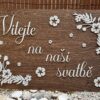 Vítejte na naší svatbě – tmavá