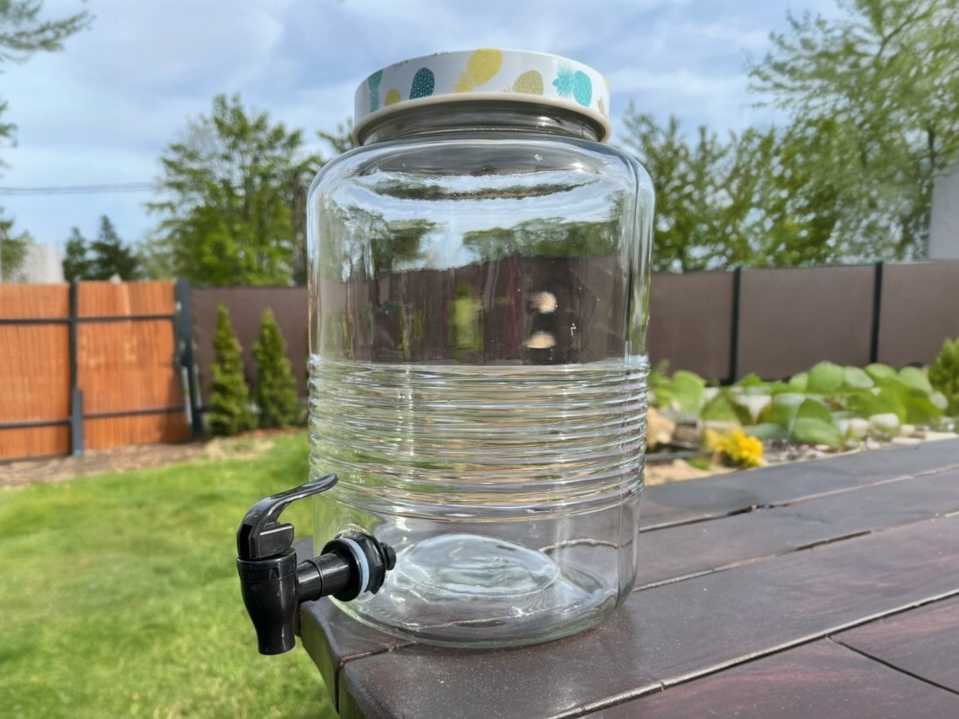 Zásobník na nápoje 5,3l čiré sklo