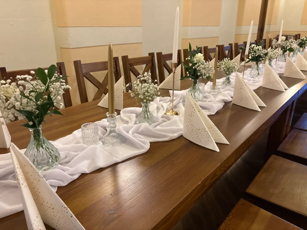 Svatební výzdoba bílo-zelená