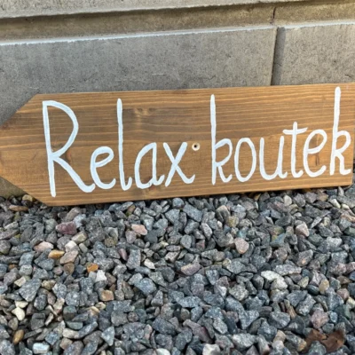 směrovka do dětského koutku